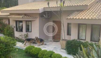 Imovel em condominio fechado