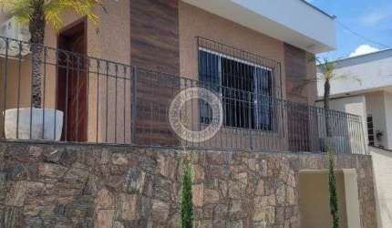 Linda e Moderna Casa em Sao Roque Para Venda