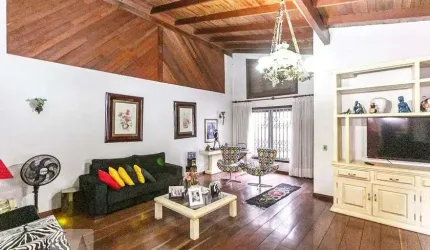 Casa para Aluguel - Tristeza, 3 Quartos,  1000 m² - Porto Alegre