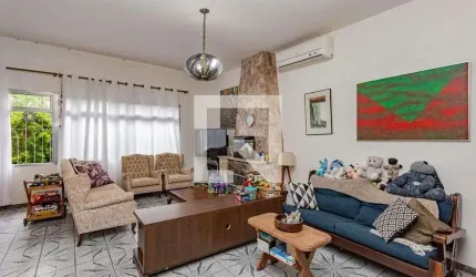 Casa para Aluguel - Bosque da Saúde, 3 Quartos,  300 m² - São Paulo