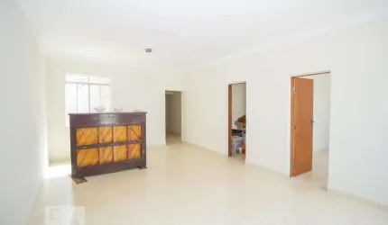 Casa para Aluguel - Abolição, 3 Quartos,  440 m² - Rio de Janeiro