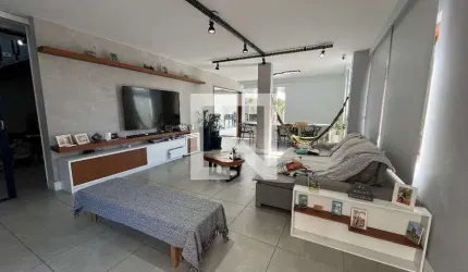 Casa para Aluguel - Pitangueiras, 4 Quartos,  350 m² - Rio de Janeiro