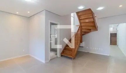 Casa para Aluguel - Centro Histórico, 8 Quartos,  240 m² - Porto Alegre
