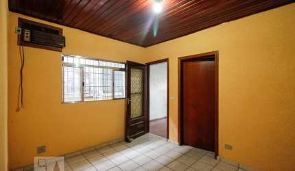 Casa para Aluguel - Jaguaribe, 2 Quartos,  89 m² - Osasco