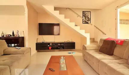 Casa para Aluguel - Utinga, 2 Quartos,  100 m² - Santo André