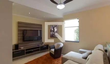 Casa para Aluguel - Cangaíba, 3 Quartos,  430 m² - São Paulo