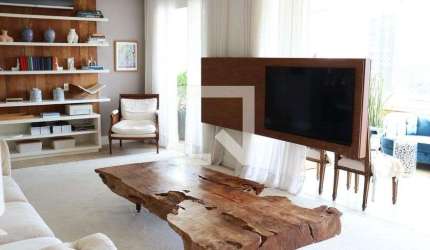 Apartamento para Aluguel - Vila Olímpia, 2 Quartos,  152 m² - São Paulo