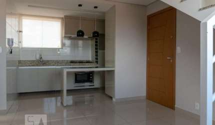 Cobertura para Aluguel - São João Batista, 2 Quartos,  110 m² - Belo Horizonte