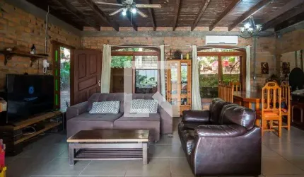 Casa para Aluguel - Hipica, 3 Quartos,  225 m² - Porto Alegre