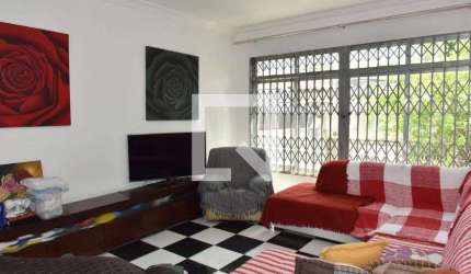 Casa para Aluguel - Cidade Ademarn, 3 Quartos,  371 m² - São Paulo