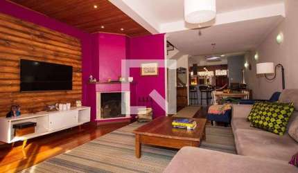 Casa para Aluguel - Ipanema, 3 Quartos,  182 m² - Porto Alegre