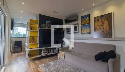 Casa para Aluguel - Alto da Rua XV, 1 Quarto,  43 m² - Curitiba