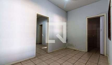 Casa para Aluguel - Belém Novo, 2 Quartos,  90 m² - Porto Alegre