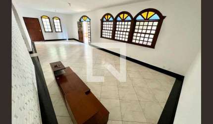 Casa para Aluguel - Dona Clara, 8 Quartos,  288 m² - Belo Horizonte