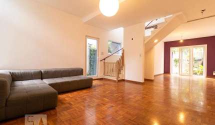 Casa para Aluguel - Jardim Paulistano, 3 Quartos,  220 m² - São Paulo