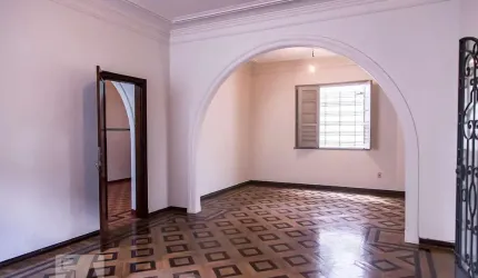 Casa para Aluguel - Barro Preto, 7 Quartos,  350 m² - Belo Horizonte