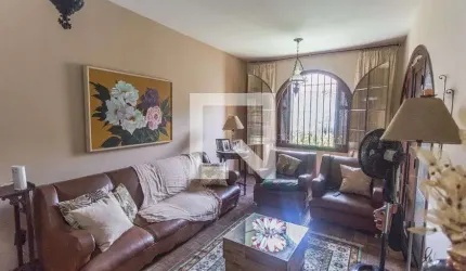 Casa para Aluguel - Santa Efigênia, 4 Quartos,  243 m² - Belo Horizonte