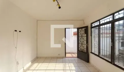 Casa para Aluguel - Vila Zat, 2 Quartos,  150 m² - São Paulo