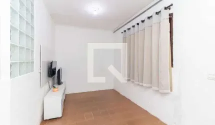 Casa para Aluguel - Vila Jacuí, 2 Quartos,  100 m² - São Paulo
