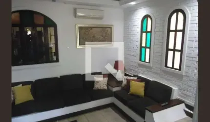 Casa para Aluguel - Caminho das Árvores, 5 Quartos,  410 m² - Salvador