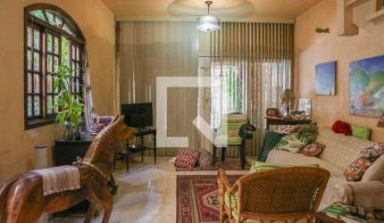 Casa para Aluguel - Água Branca, 3 Quartos,  220 m² - São Paulo