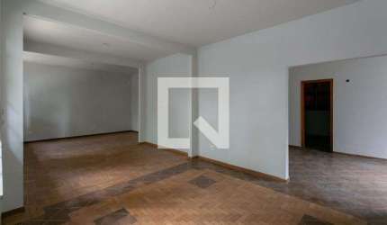 Casa para Aluguel - Santo Antônio, 3 Quartos,  290 m² - Belo Horizonte