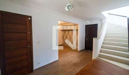 Casa para Aluguel - Jabaquara, 3 Quartos,  250 m² - São Paulo