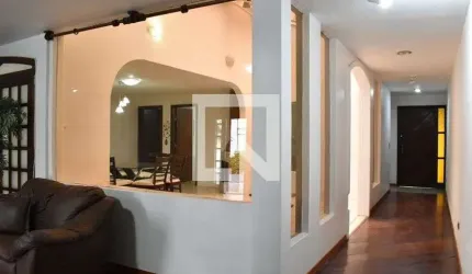 Casa para Aluguel - Mercês, 4 Quartos,  252 m² - Curitiba