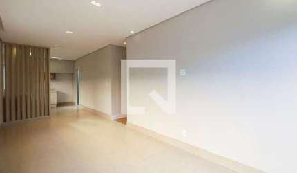 Casa para Aluguel - Glória, 3 Quartos,  125 m² - Belo Horizonte