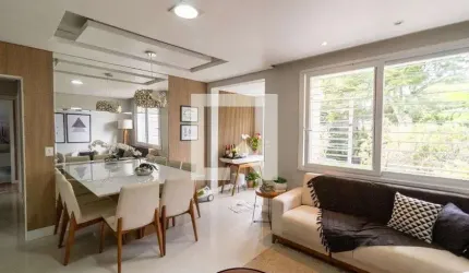 Casa para Aluguel - Partenon, 3 Quartos,  192 m² - Porto Alegre