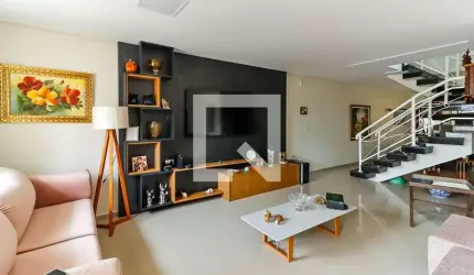 Casa para Aluguel - Vila Santa Maria, 3 Quartos,  170 m² - São Paulo