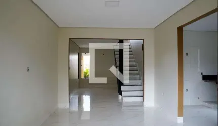 Casa para Aluguel - Parque Trindade, 4 Quartos,  600 m² - Aparecida de Goiânia