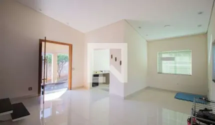 Casa para Aluguel - Vila Jacuí, 3 Quartos,  640 m² - São Paulo