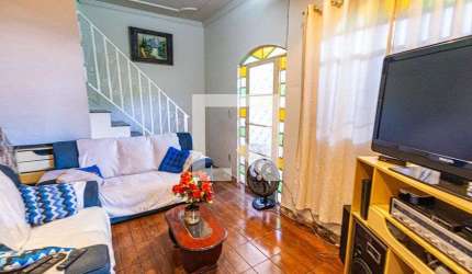 Casa para Aluguel - Coqueiros, 3 Quartos,  160 m² - Belo Horizonte