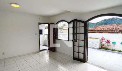 Casa / Sobrado em Condomínio para Aluguel - Taquara, 3 Quartos,  250 m² - Rio de Janeiro