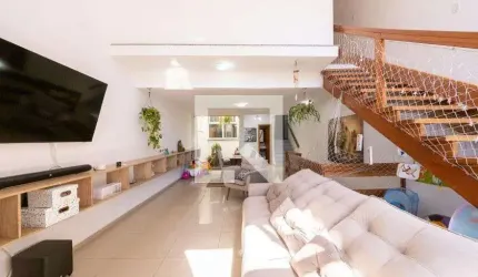 Casa para Aluguel - Rubem Berta, 3 Quartos,  249 m² - Porto Alegre