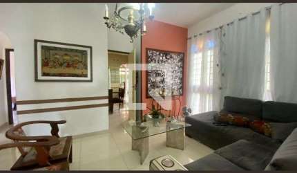 Casa para Aluguel - Barreiro, 3 Quartos,  280 m² - Belo Horizonte