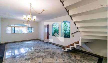Casa para Aluguel - Morumbi, 3 Quartos,  230 m² - São Paulo