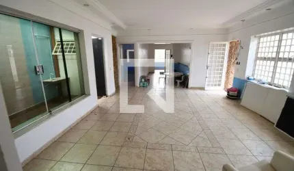 Casa para Aluguel - Mansões Santo Antônio, 3 Quartos,  400 m² - Campinas