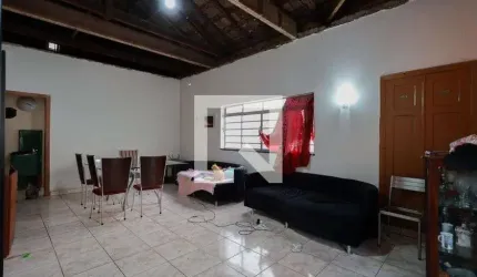 Casa para Aluguel - Vila Prado, 2 Quartos,  1000 m² - São Paulo