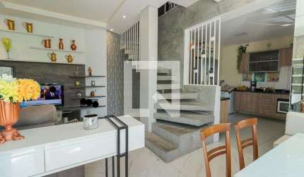 Casa para Aluguel - Alto Petrópolis, 1 Quarto,  101 m² - Porto Alegre