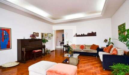 Casa para Aluguel - Serra, 7 Quartos,  314 m² - Belo Horizonte