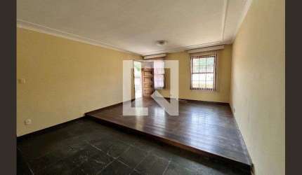 Casa para Aluguel - Taquara, 3 Quartos,  322 m² - Rio de Janeiro