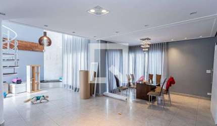 Casa para Aluguel - Jardim Felicidade, 3 Quartos,  301 m² - São Paulo