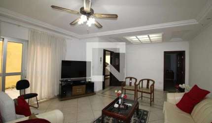 Casa para Aluguel - Água Fria, 5 Quartos,  320 m² - São Paulo