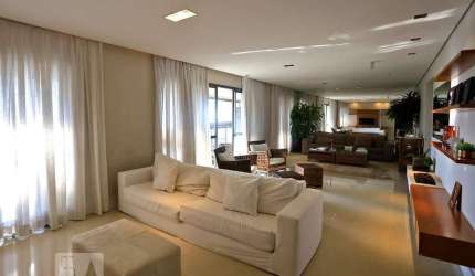 Apartamento para Aluguel - Portal do Morumbi, 3 Quartos,  212 m² - São Paulo