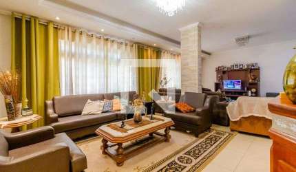 Casa para Aluguel - Teresópolis, 6 Quartos,  500 m² - Porto Alegre