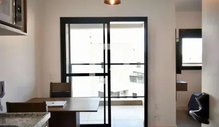 Kitnet / Stúdio para alugar na Rua Correia de Lemos, Chácara Inglesa, São Paulo por R$ 2.600