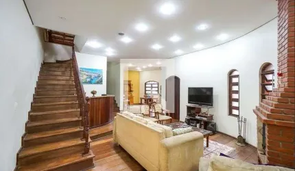 Casa para Aluguel - Vila Carrão, 4 Quartos,  300 m² - São Paulo