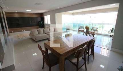 Apartamento para Aluguel - Umuarama, 3 Quartos,  194 m² - Osasco